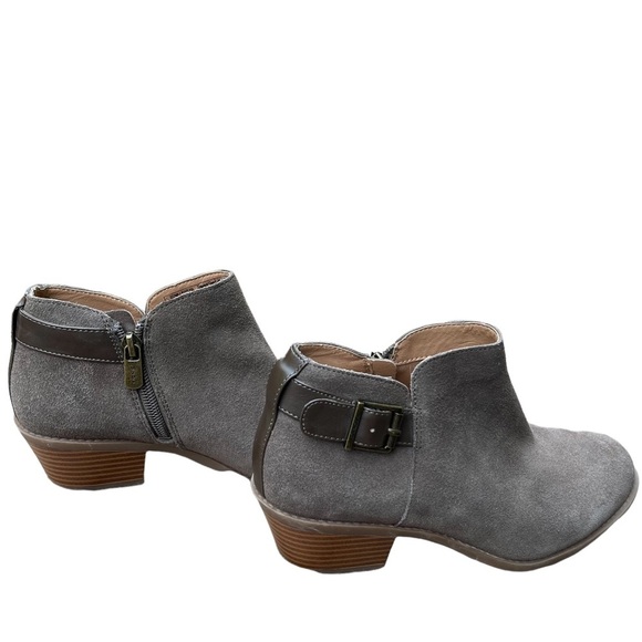 Vionic Taupe ‎ Suede Strap Buckle Bootie/ Ankle Boots Size: 6.5 - Picture 3 of 11